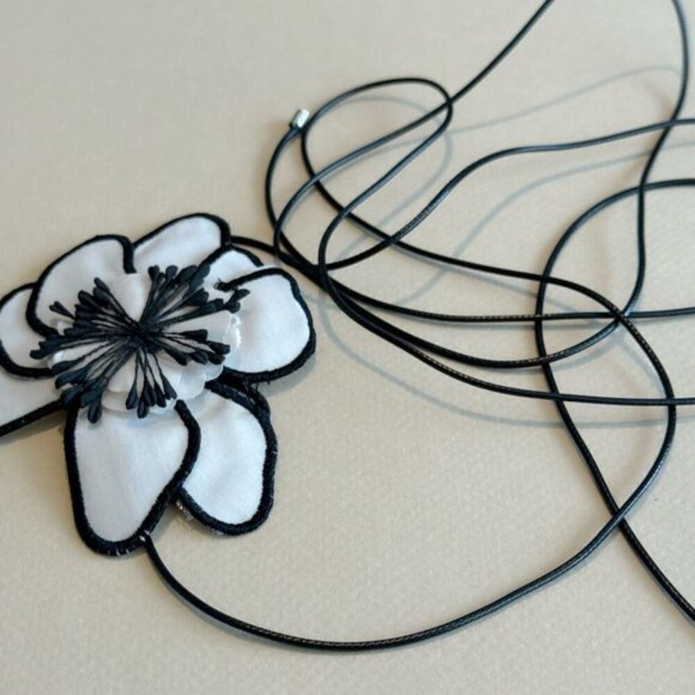 Boho White Floral Choker Necklace N1451 - Picture 4 of 5